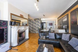 In de Alfons Pieterslaan bieden wij u een zeer ruim appartement aan van 159m2 op de 2de verdieping van de Residentie Scarphout.Deze residentie ligt...