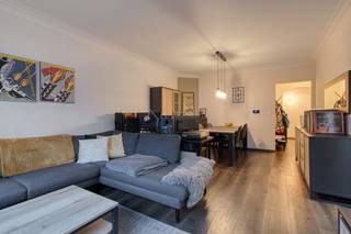 Te koop: instapklaar appartement in het centrum van Mechelen, op wandelafstand van winkels, scholen en openbaar vervoer. Dit gerenoveerde appartement...