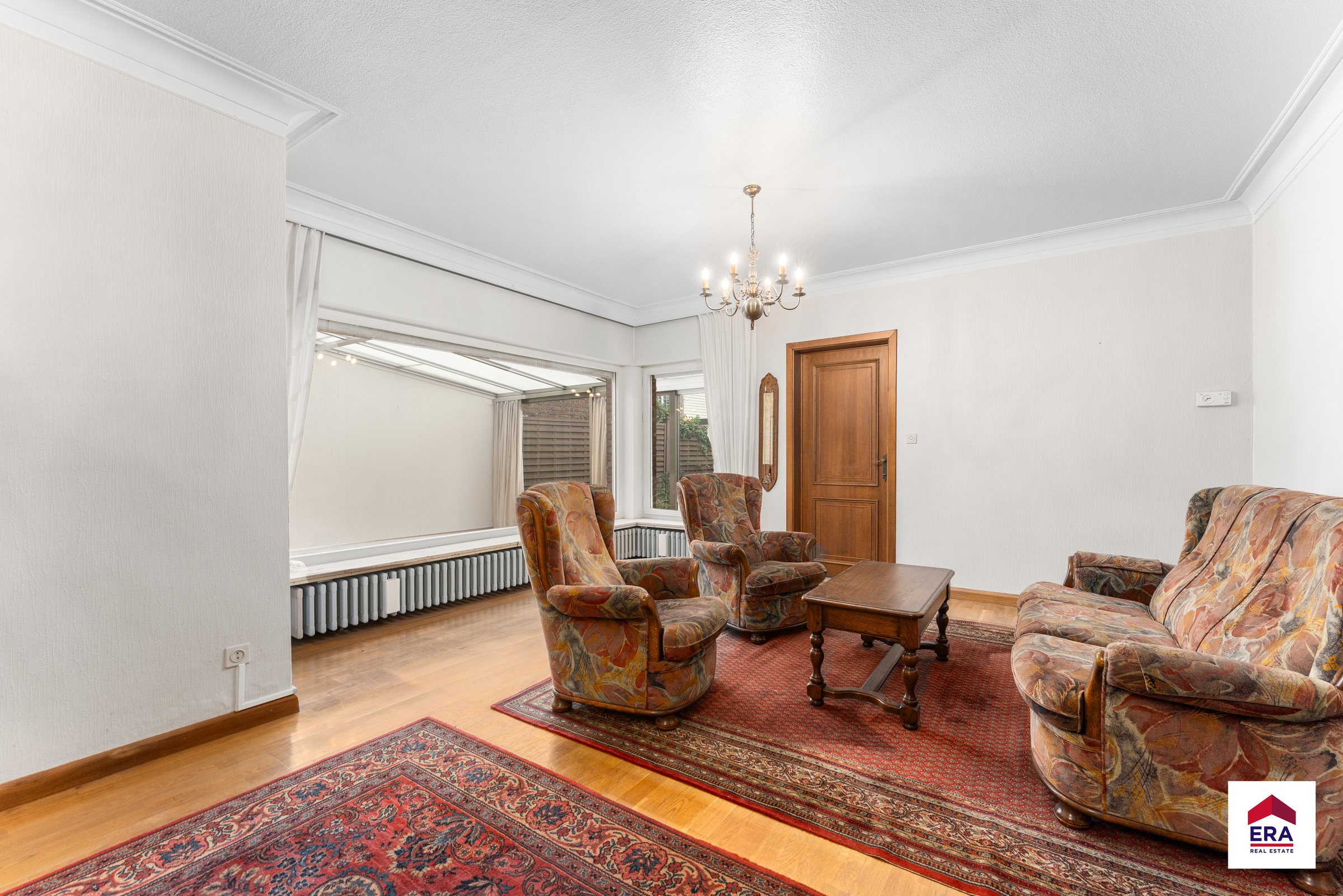 Te renoveren woning met tal van mogelijkheden - foto 4