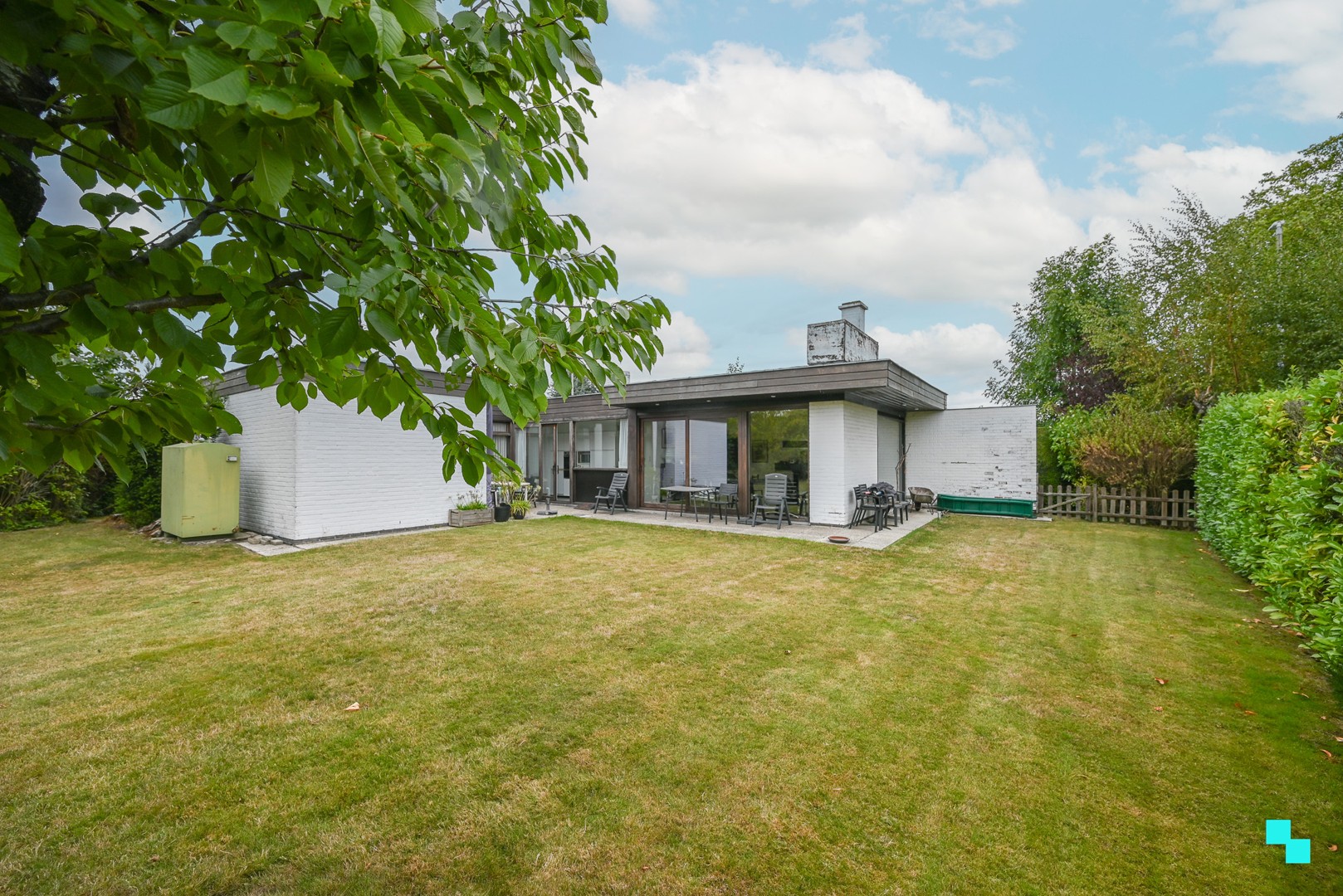 Fantastisch gelegen gelijkvloerse woning te Wallemote Izegem - photo 1