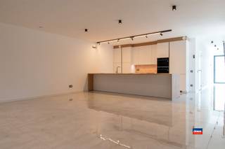 PUURS | PRACHTIGE HALFOPEN NIEUWBOUW WONING MET 4 SLAAPKAMERS, 3 BADKAMERS, GROTE TUIN EN INPANDIGE GARAGE | EPC A | Indeling als volgt:...