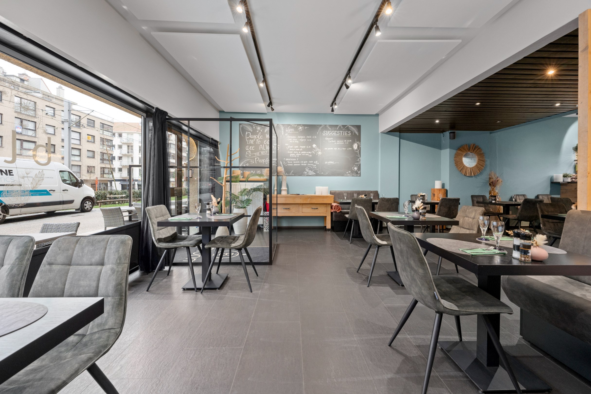 Ingerichte horecazaak te Heist-aan-Zee - foto 5