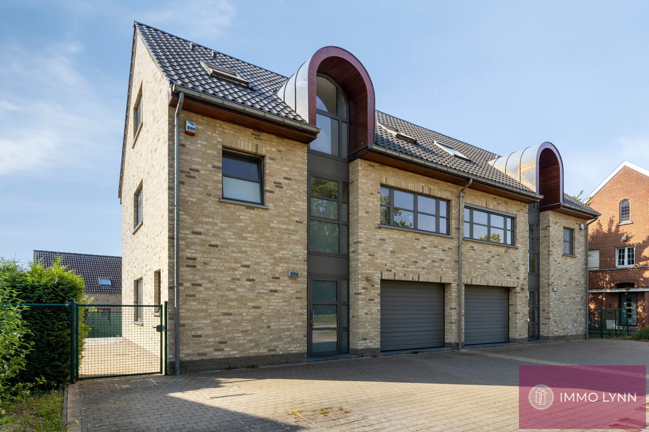 Ruime & gunstig gelegen woning (van 2008) met 3 slaapkamers! - foto 1