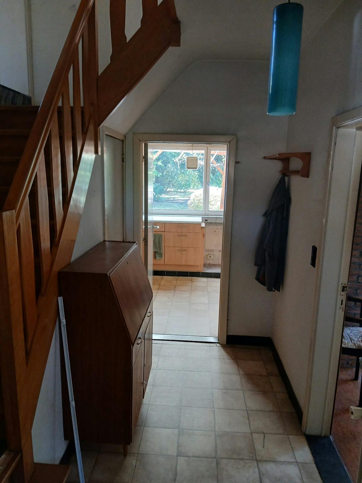 Te renoveren open huis met veel potentieel in Brasschaat. - foto 5