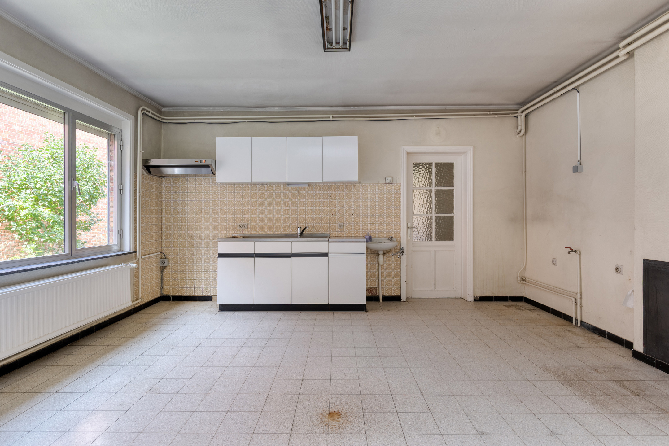 Woning met 4 slaapkamers en 2 badkamers op centrale ligging - foto 5