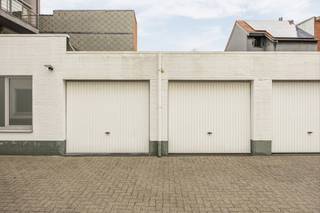 Diepe garage van ongeveer 10 meter in Residentie Swinnenhof - Patersstraat 40, TurnhoutVermeldingen inzake bijzondere infoplicht: omgevingsvergunning...
