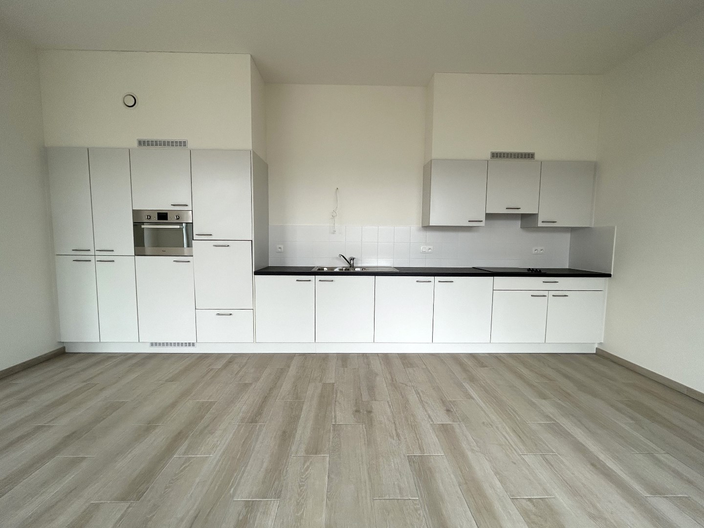 Instapklare assistentiewoning met 2 slaapkamers op TOP-locatie in Geel - foto 5