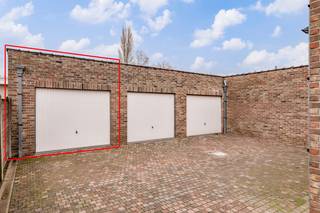 Ruim appartement gelegen op de eerste verdieping van een kleinschalig gebouw met vier eenheden.Gesitueerd op een gunstige locatie aan de rand van het...