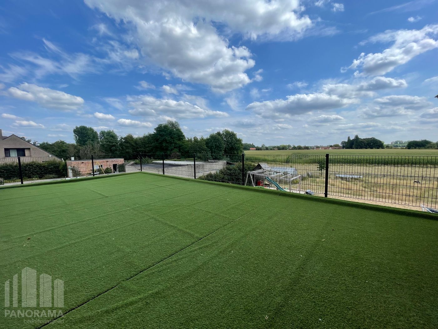 Instapklaar en modern kantoor van 110 m² met terras te Deinze - foto 4