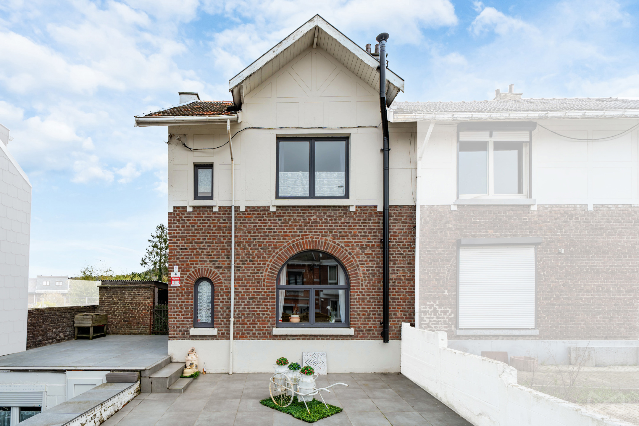 House for sale in Seraing with 4 bedrooms - photo 1