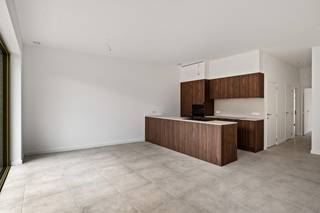 Dit prachtig, nieuwbouwappartement is gelegen in het bruisende Putte-Kapellen. Winkels, scholen en het openbaar vervoer zijn allemaal terug te...