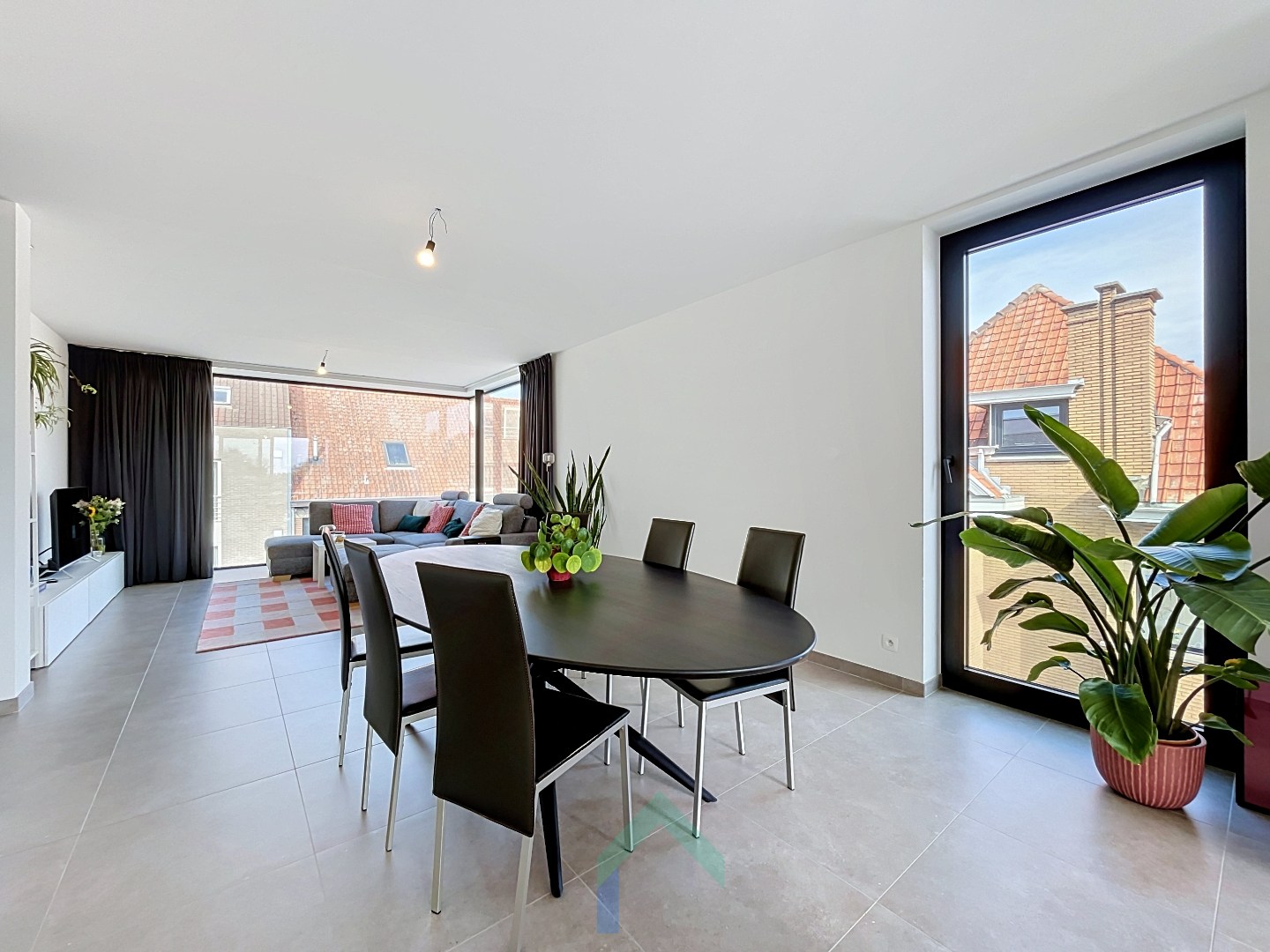 Nieuwbouwappartement met twee slaapkamers en garage - foto 4