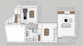 Renovatiepand in hartje Beveren – sterke basis, volop mogelijkheden<br /><br />Dit renovatiepand is gelegen in het centrum van Beveren, op wandelafstand van winkels, scholen en openbaar vervoer. Het pand werd reeds grondig voorbereid voor verdere afwerking, waardoor u meteen kan starten met de finale renovatiefase.<br /><br />De woning werd volledig gestript en is reeds voorzien van:<br />- Gescheiden stelsel, vuilwater, regenwater <br />- Nieuwe leidingen en afvoeren<br />- de betonplaat<br />- basisvoorzieningen voor de elektriciteit <br />- chauffage leidingen<br /><br />Ook de bovenverdieping werd volledig gestript en uitgerust met:<br /><br />- Nieuwe vloer in OSB, klaar voor verdere afwerking<br />- Nieuwe leidingen, sanitair <br /><br />Dankzij deze reeds uitgevoerde werken beschikt het pand over een solide en toekomstgerichte basis, ideaal voor wie een woning volledig naar eigen smaak wil afwerken of voor investeerders die op zoek zijn naar een interessant renovatieproject.<br /><br />Een unieke kans om een pand in het centrum van Beveren om te vormen tot een hedendaagse woonst met alle moderne comfort.<br /><br />Alle facturen zijn beschikbaar. De eigendom wordt verkocht omwille van tijdsgebrek bij de bouwheer.