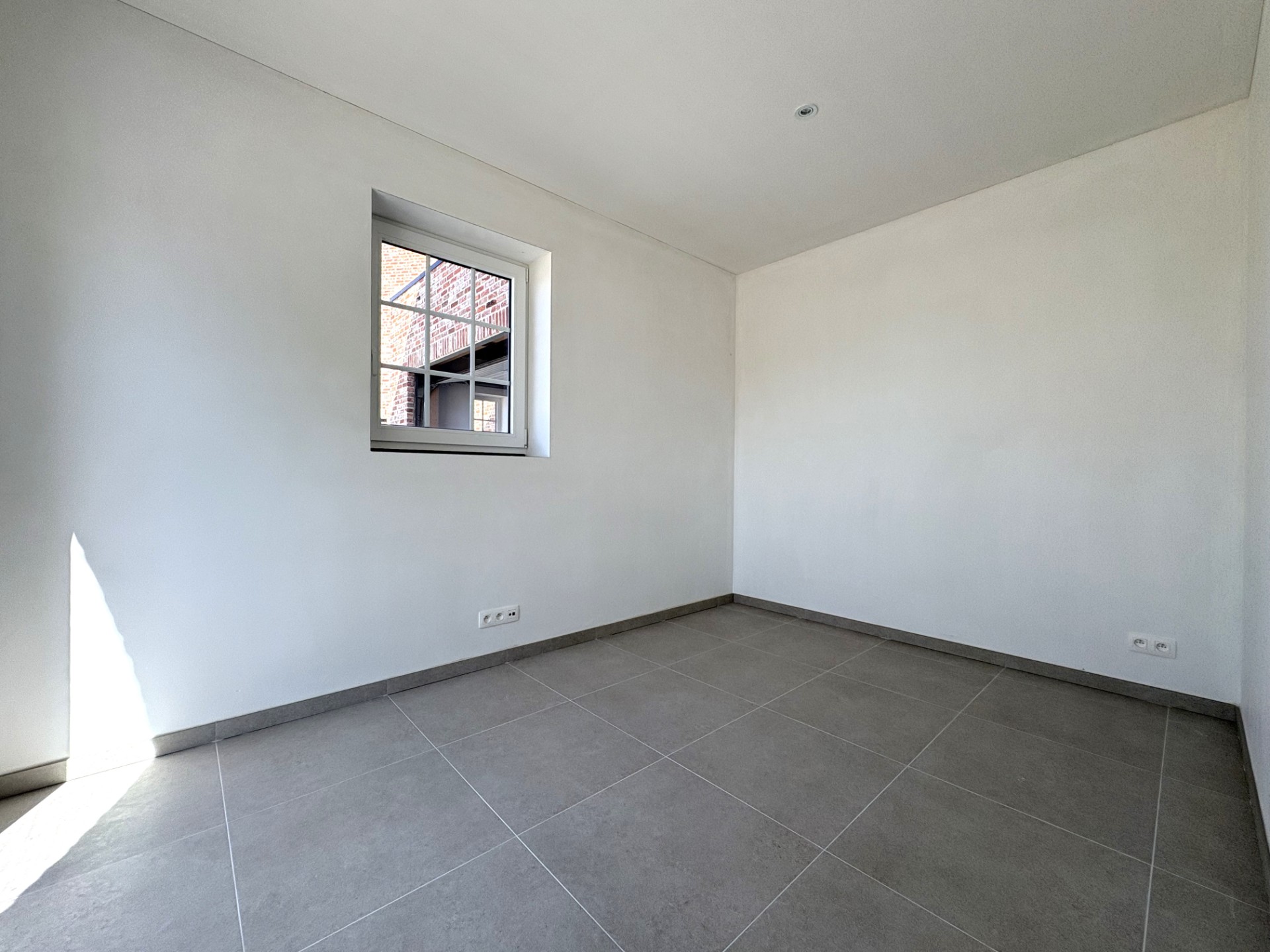 House for rent in Waregem with 4 bedrooms - photo 4