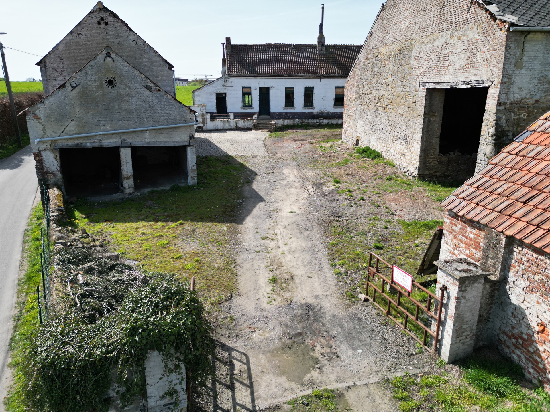 Huis te koop in Braine-Le-Comte met 2 slaapkamers - foto 2