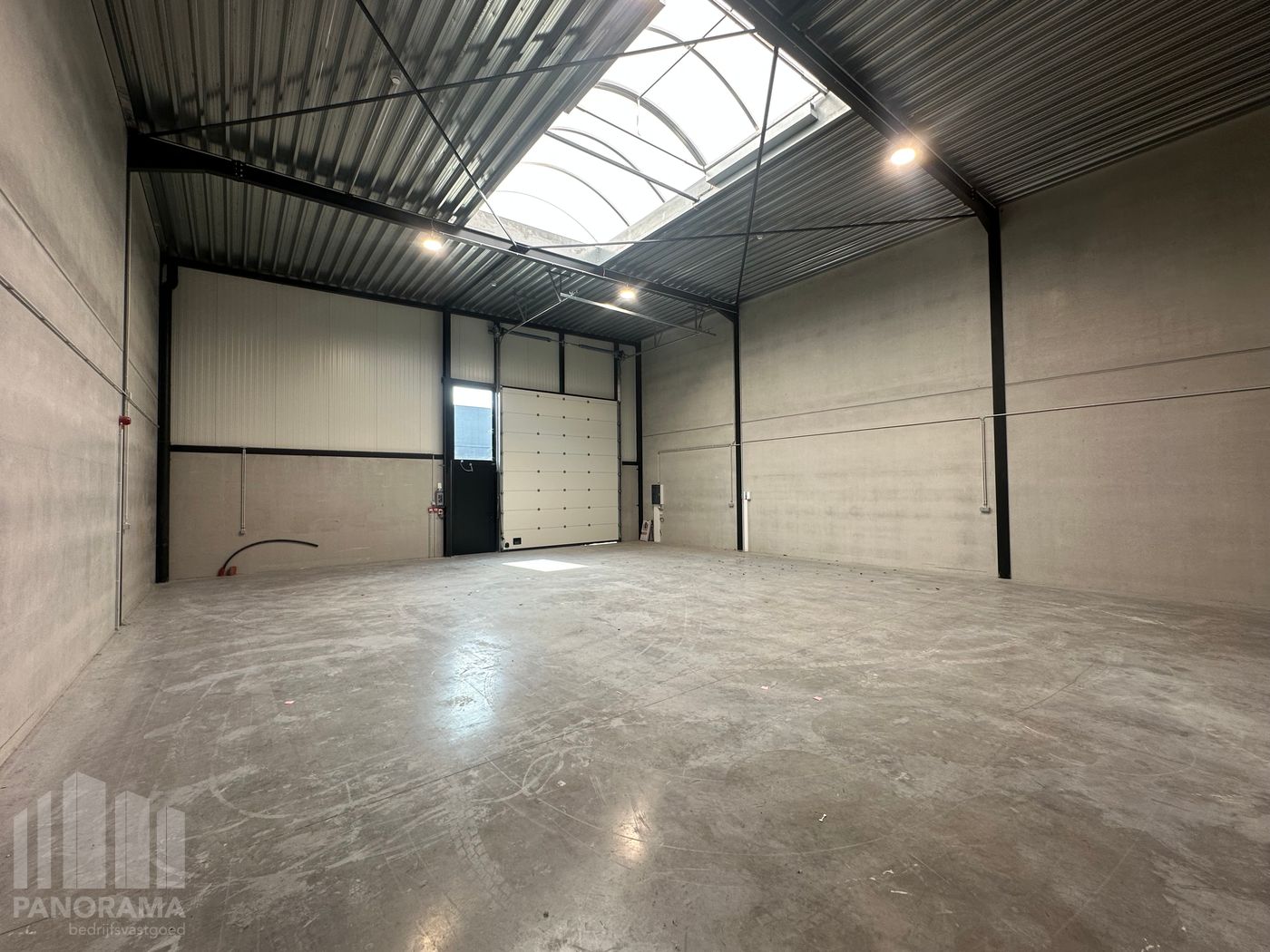 Nieuwbouw KMO-unit 180 m² te huur in Wielsbeke - foto 2