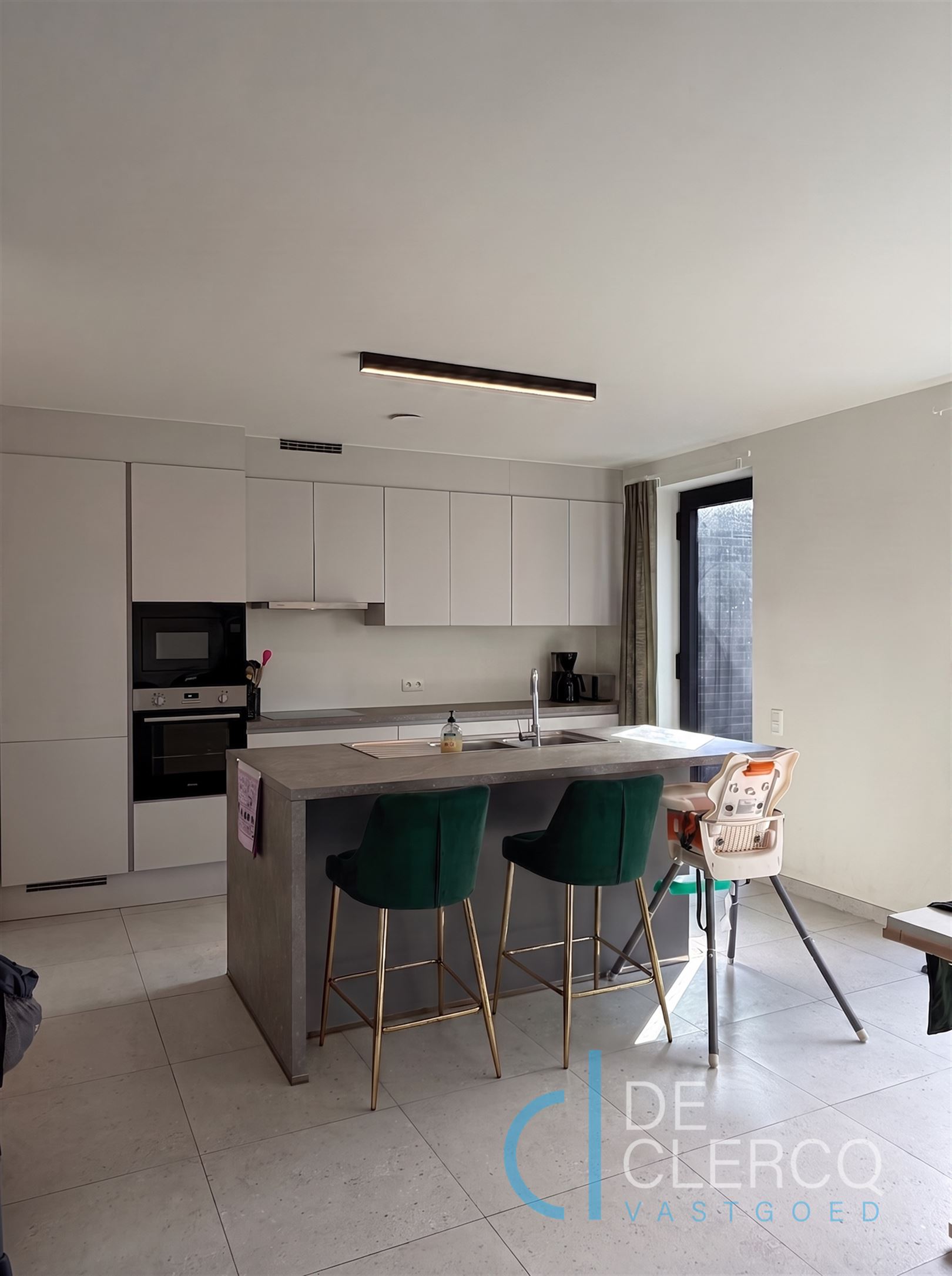 Ruime nieuwbouwwoning te huur in rustige wijk te Lochristi! - foto 4