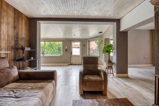 strong>Ruime halfopen bebouwing met tuin, zonnepanelen en warmtepomp in het rustige Koersel-Stal.In het charmante Koersel-Stal vinden we...