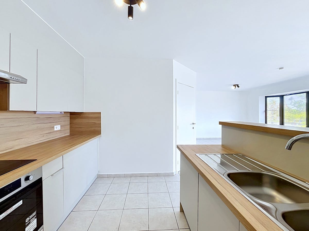 Appartement met 2 slaapkamers en terras aan station Eeklo - foto 5
