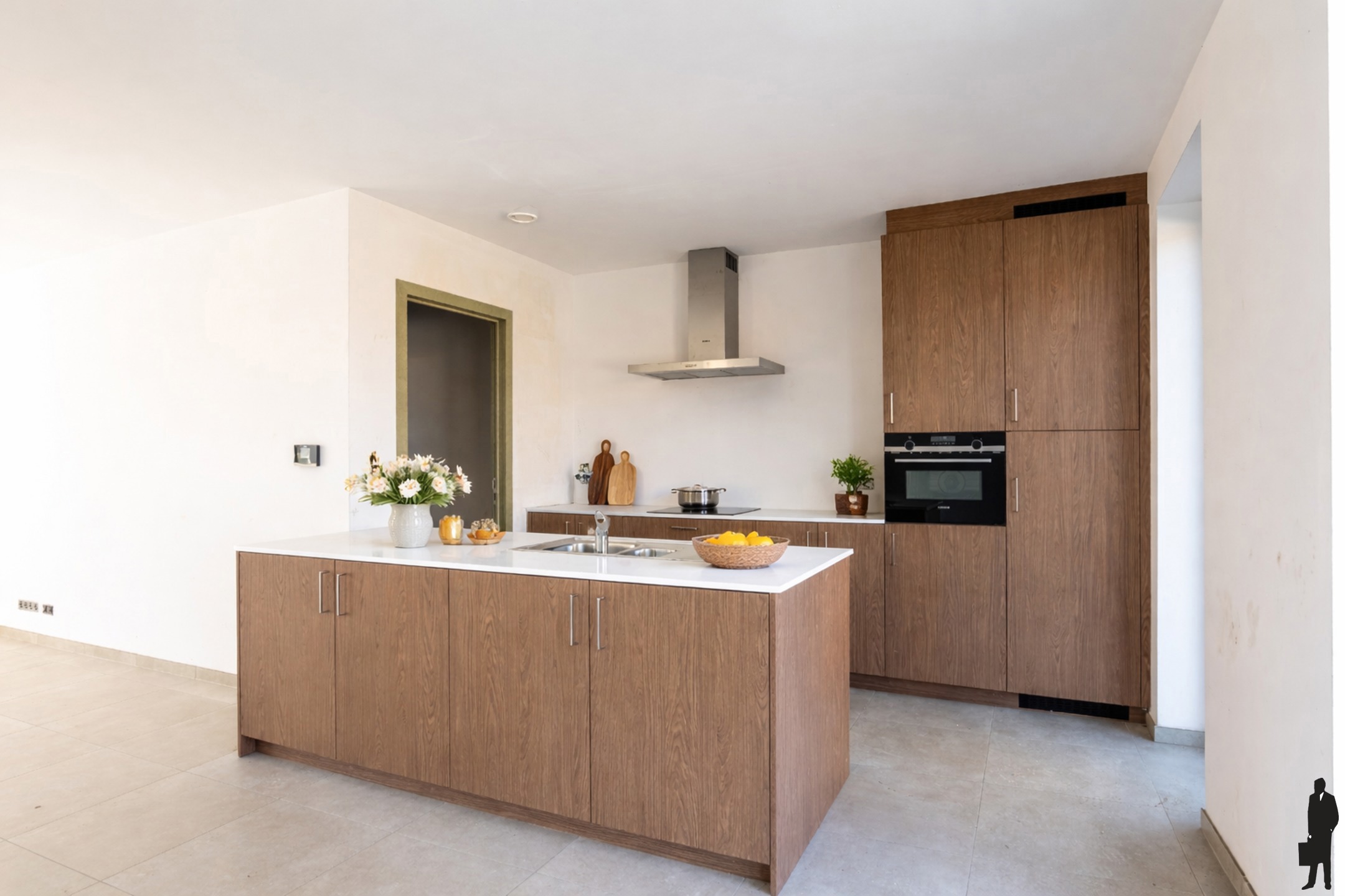 Halfopen woning met 3 slpks, parking en tuin met bijgebouw - foto 5