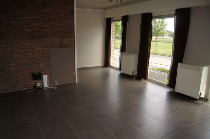 Appartement à louer à Oosteeklo avec 2 chambres - photo 4
