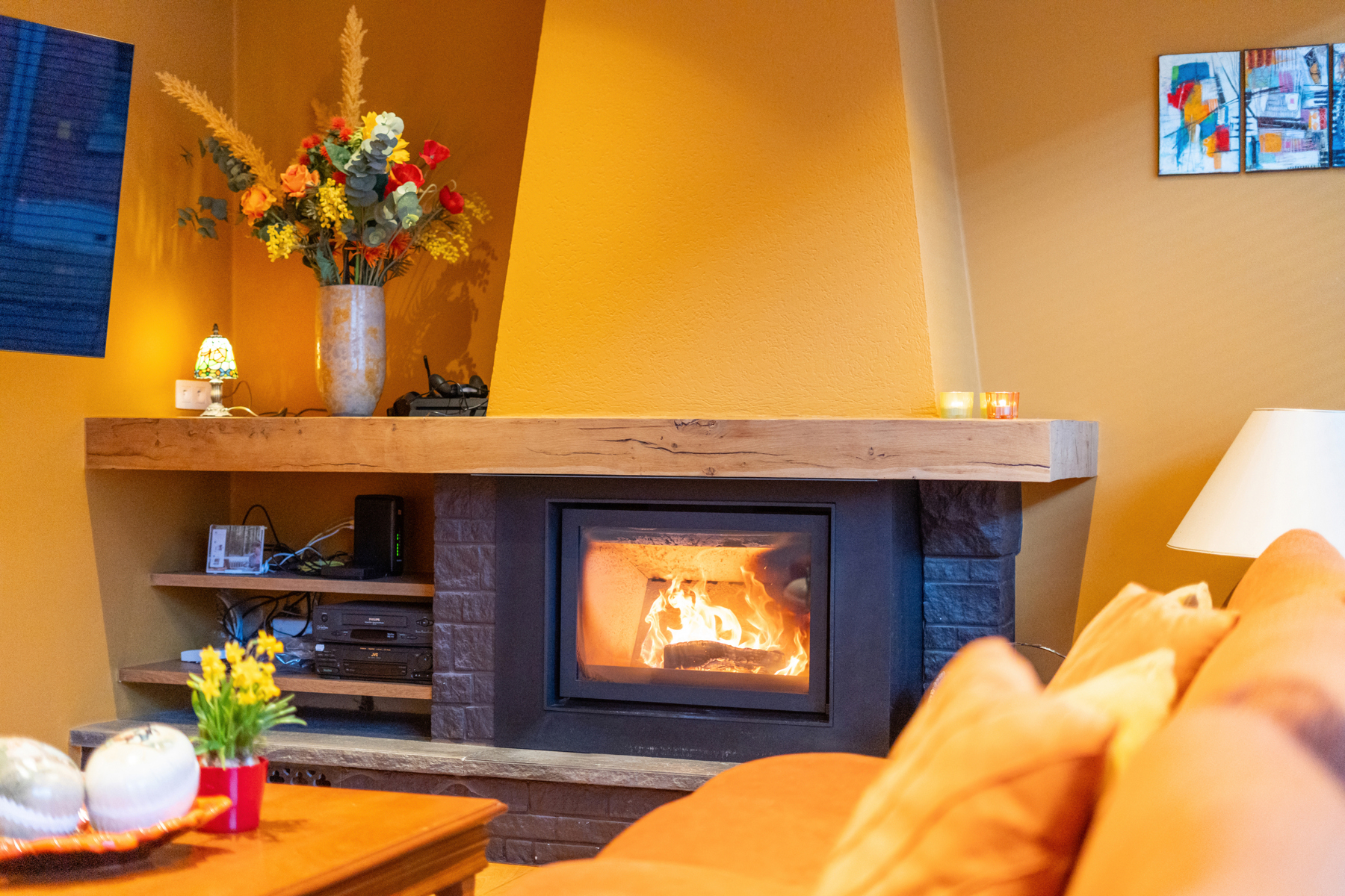 Charmante gerenoveerde woning met 3 slpk en 2 garages - foto 5