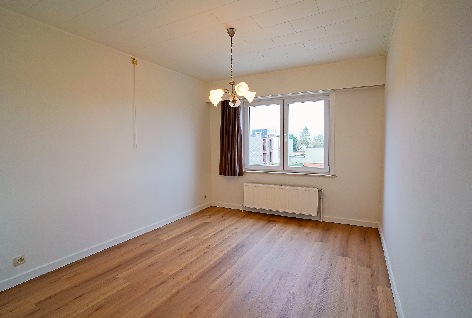 Apartment for rent in Sint-Niklaas with 2 bedrooms - photo 4