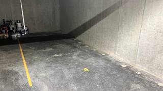 Garage for rent in Evergem