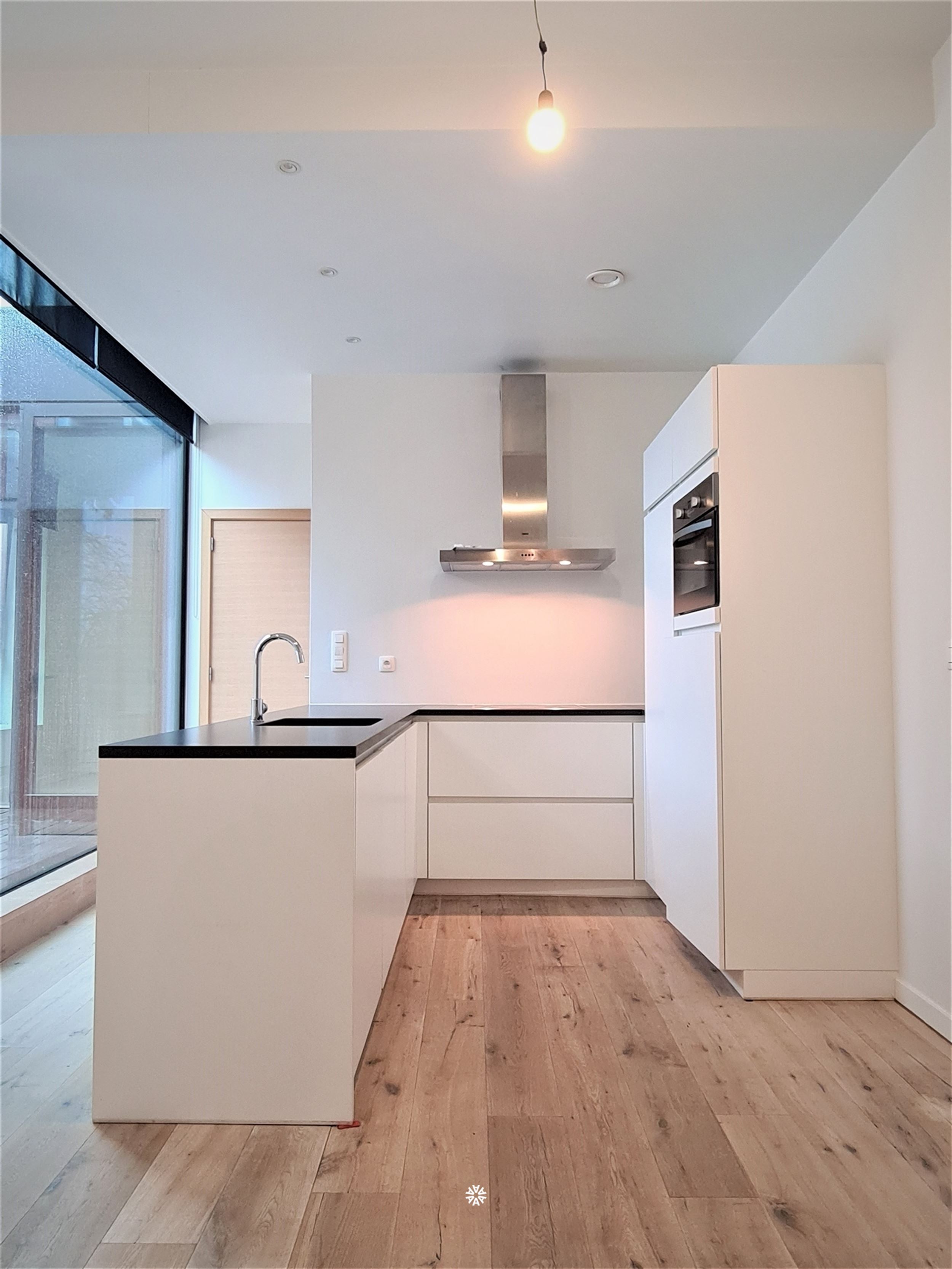 Apartment for rent in Sint-Niklaas with 1 bedroom - photo 5