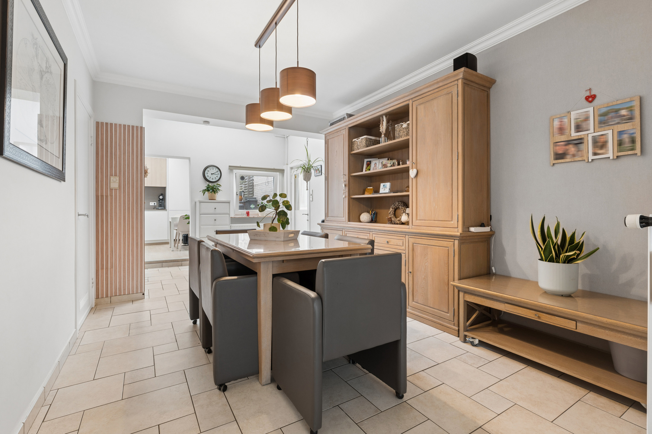 Instapklare gerenoveerde 2-gevelwoning op gunstige locatie - foto 4