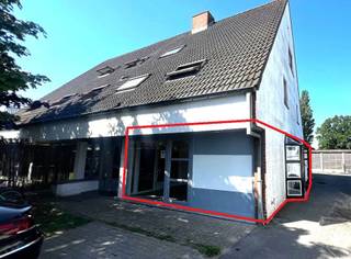 Gelegen in het centrum van Torhout, biedt dit instapklare kantoor een commerciële topligging met vlotte bereikbaarheid en nabijheid van...