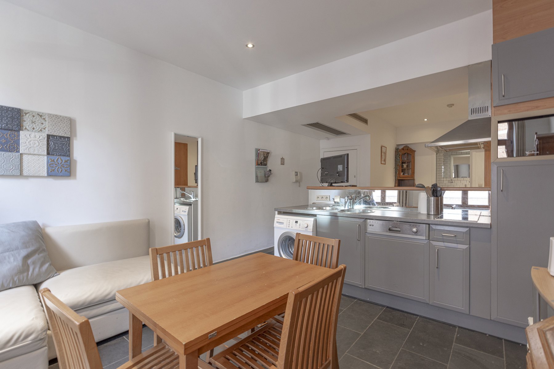 Zeer goed gelegen gerenoveerd appartement - foto 5