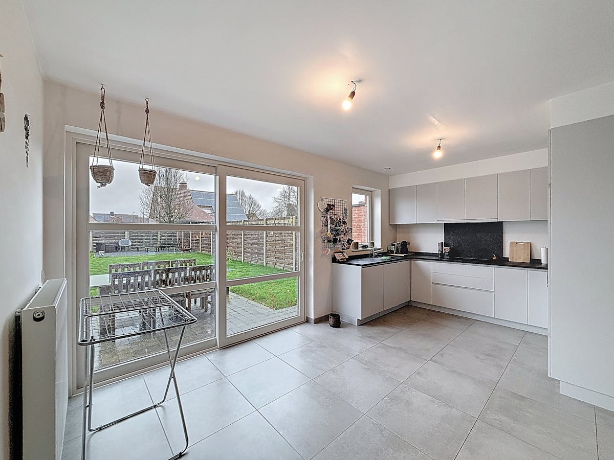 Maison neuve moderne avec 3 pièces, jardin et garage ! - photo 5