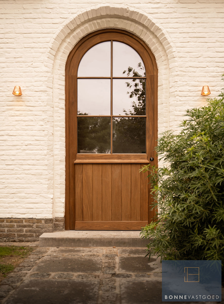 Totaal gerenoveerde, centraal gelegen villa met open zicht - foto 4