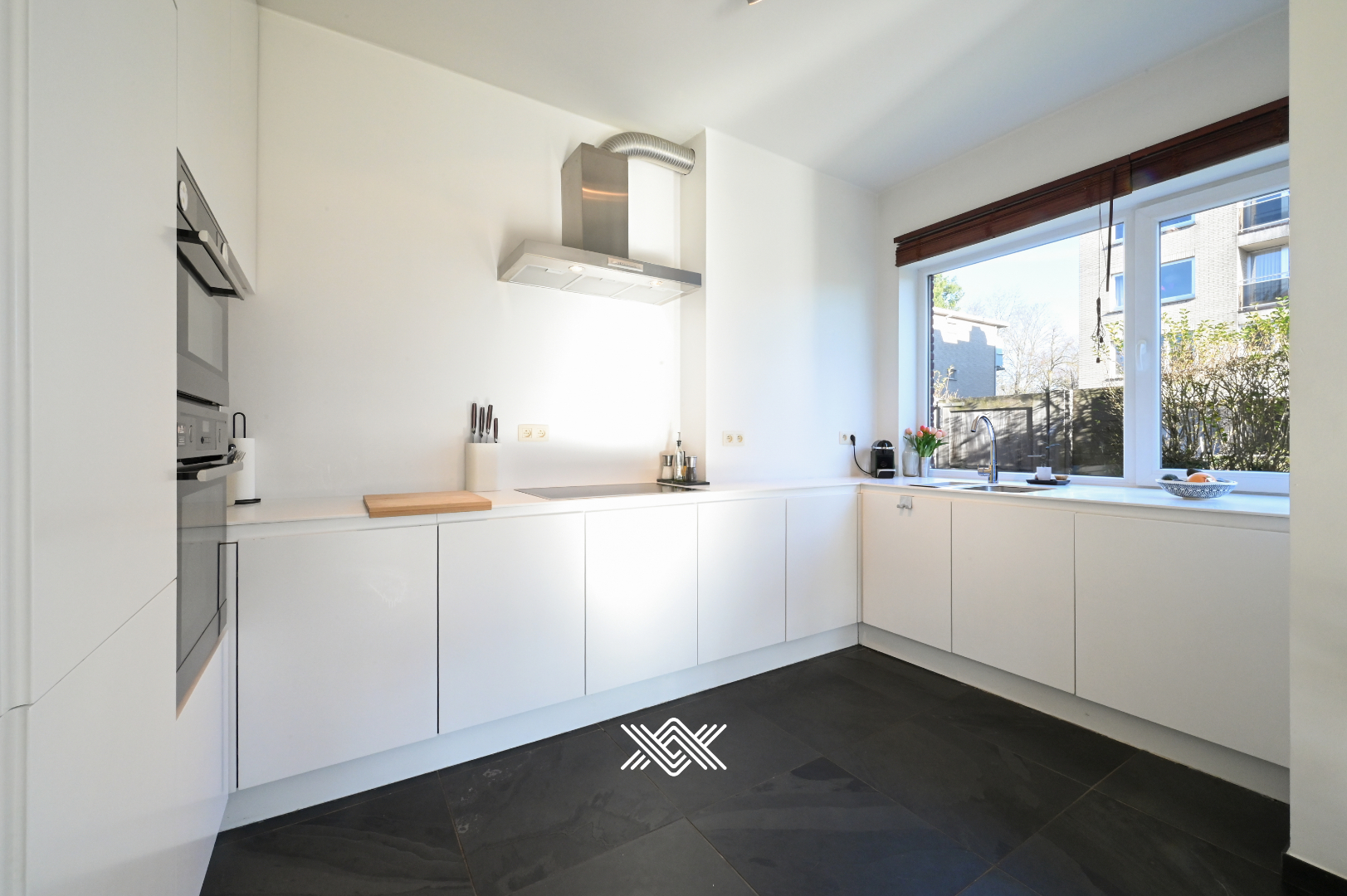 Lichtrijk appartement met drie slaapkamers en zuidgerichte tuin - foto 5