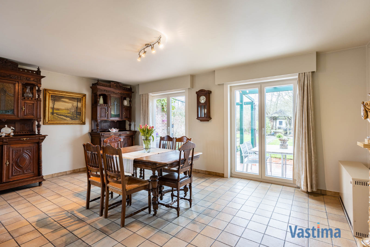 Ruimte, rust en comfort voor het hele gezin in het hart van Baardegem - foto 4