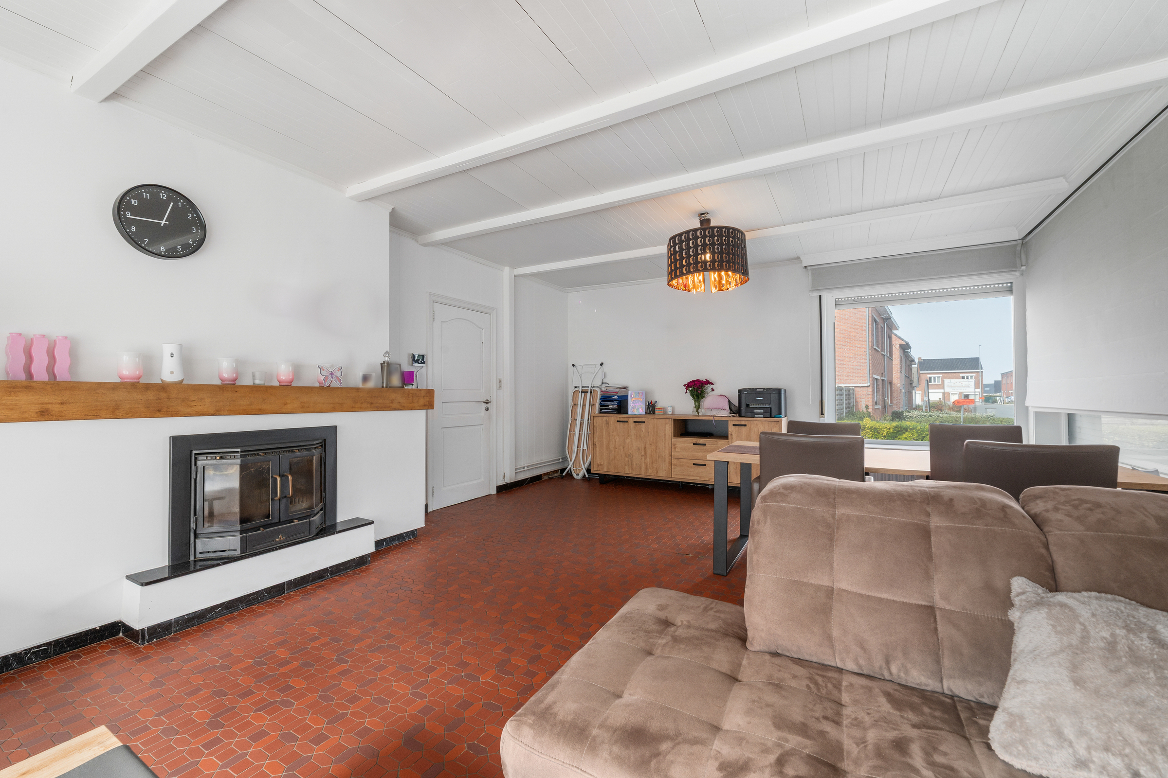 Ruime bungalow met tuin en garages - foto 5