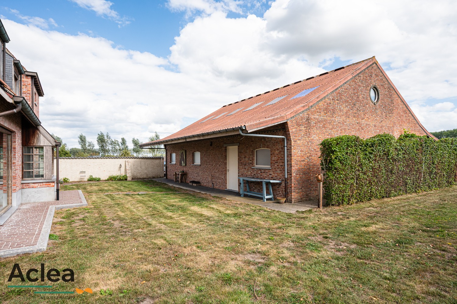 Karaktervol landhuis met paardenstal op 5.943m² in een groene omgeving - foto 5