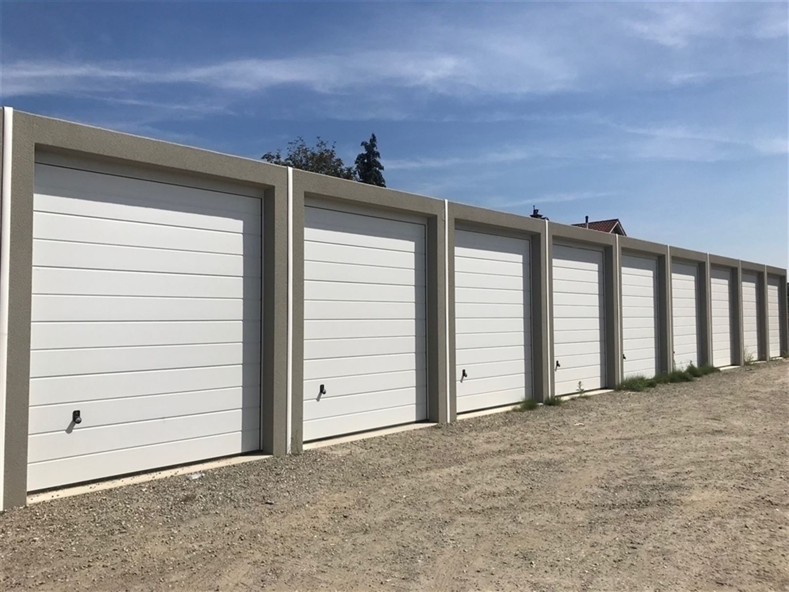 Garagebox te huur centraal gelegen in Boom! - foto 1