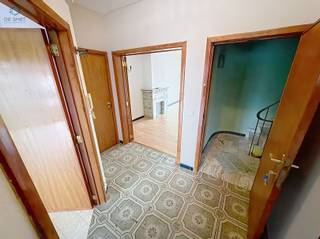  FIRST VISIT BY APPOINTMENT FRIDAY 06/03 FROM 14H TO 17H APARTMENT WITH 2 BEDROOMS AND GARAGE This apartment is located in the center of...