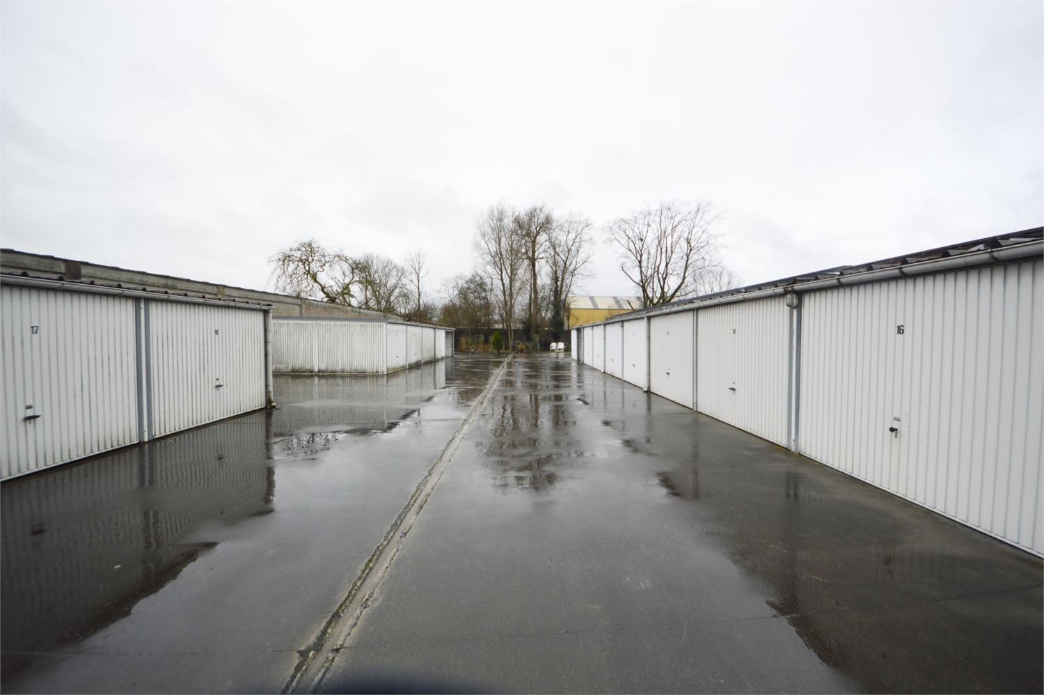 5 GOED GELEGEN GARAGEBOXEN MARKT DEINZE - foto 2