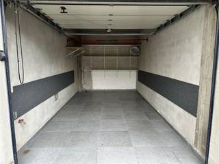 Garage for rent in Bredene