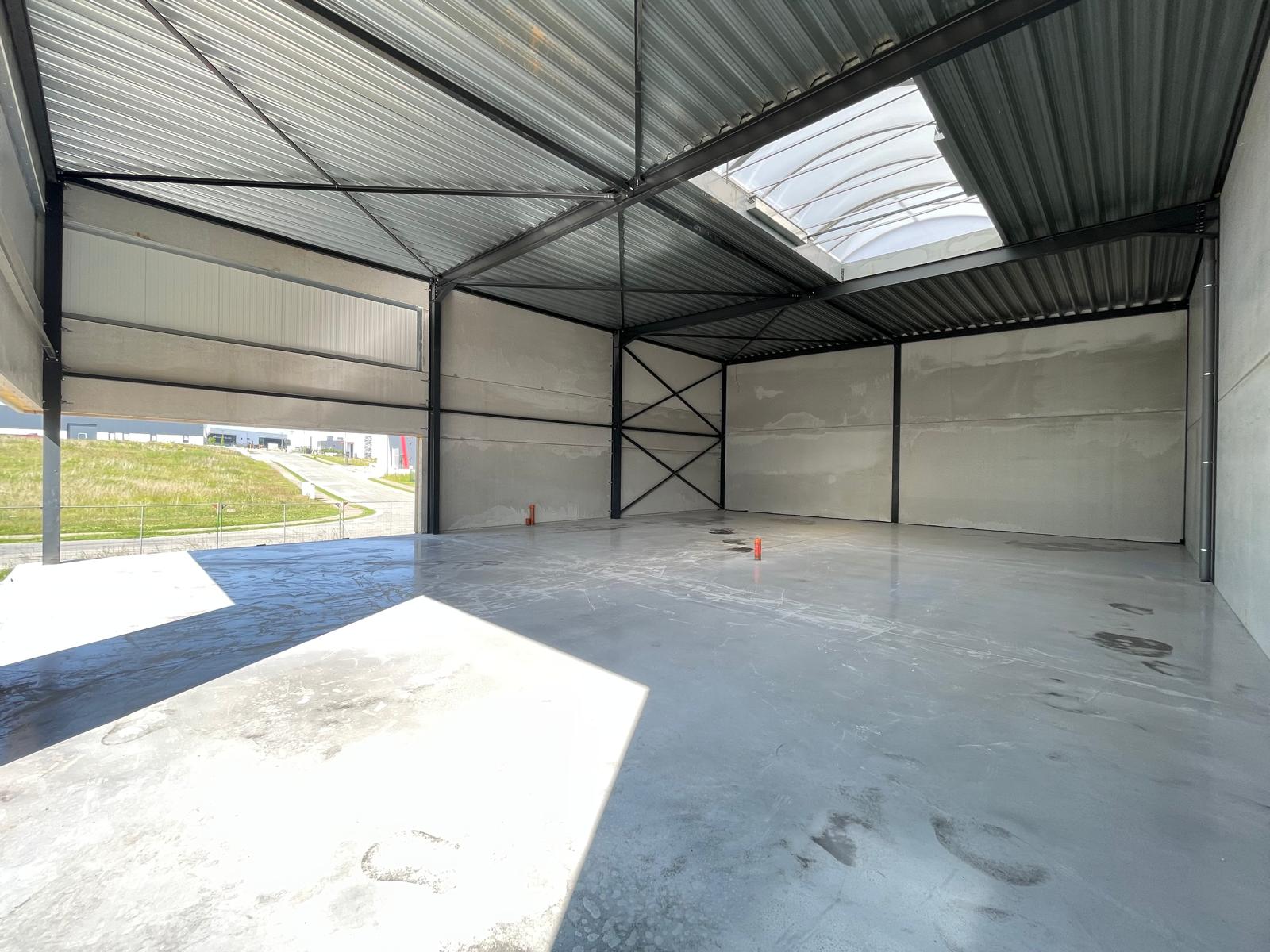KMO pand 337,60 m² te huur in Charleroi - foto 4