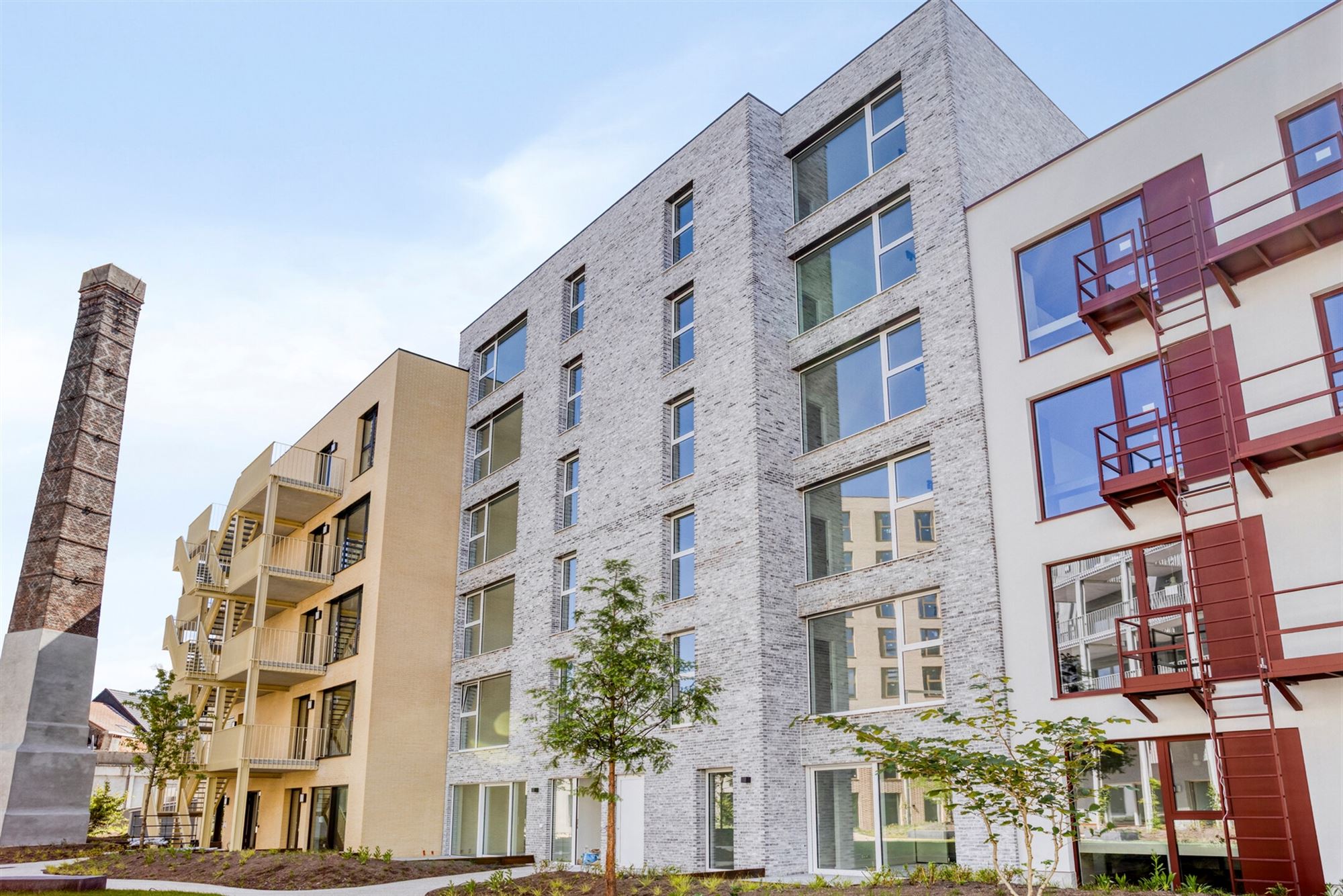 CENTRAAL GELEGEN PENTHOUSE MET 2 SLKS + TERRAS  - foto 1