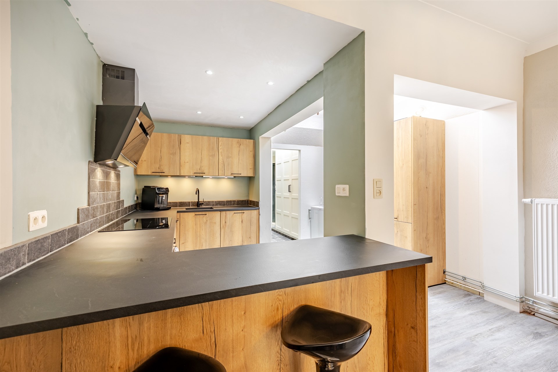 Instapklare woning met 4 slaapkamers en garage - foto 4