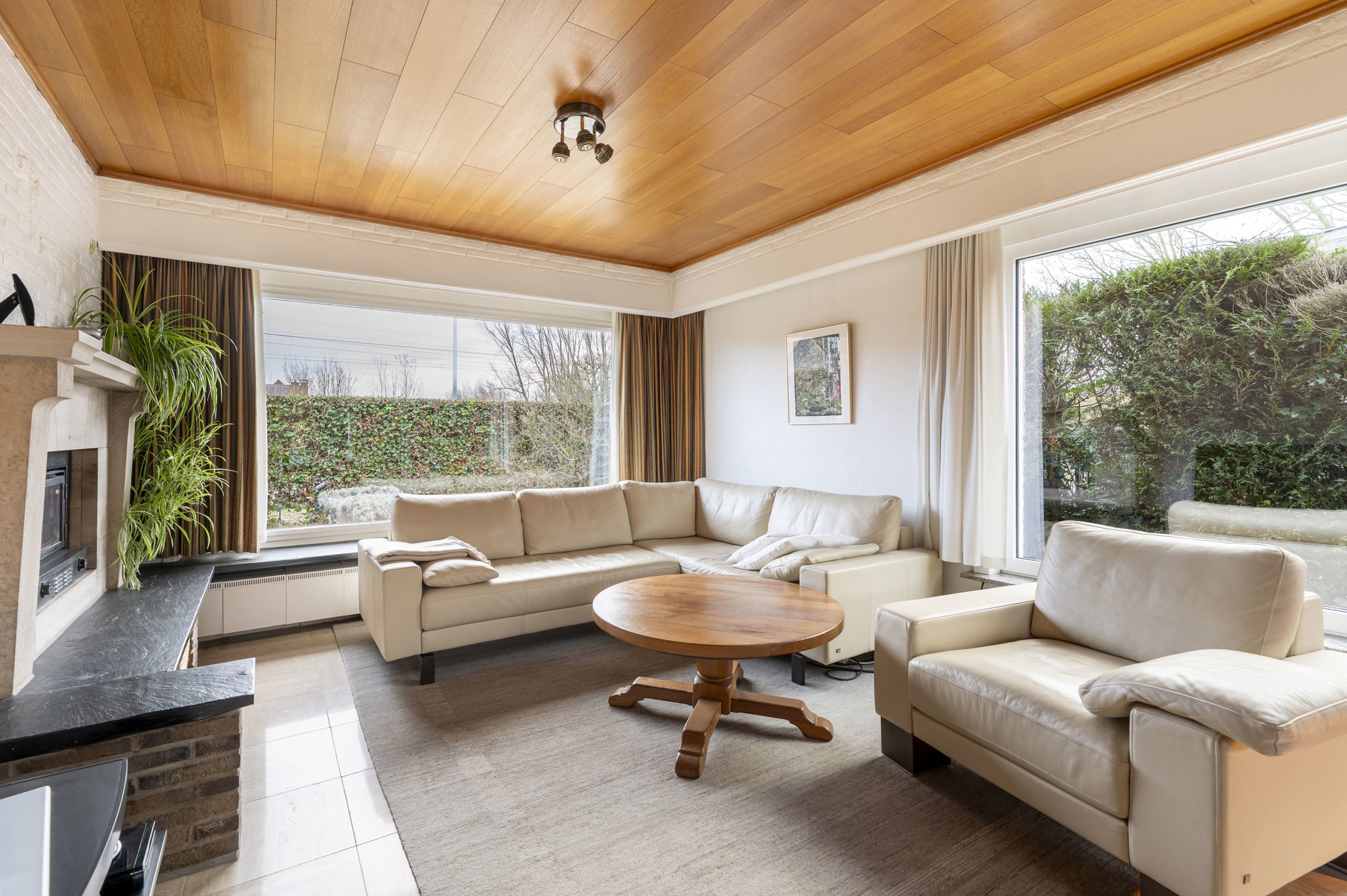 Prachtig onderhouden open bebouwing met vlotte verbinding - foto 2