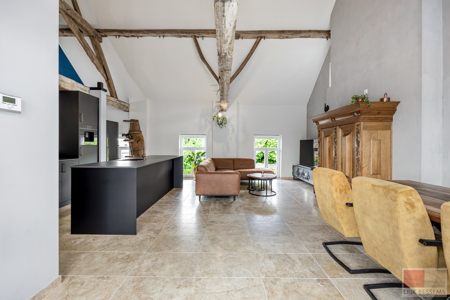 Unieke loft-appartement aan de Oude Kerkstraat 55 in Dilsen-Stokkem - photo 4