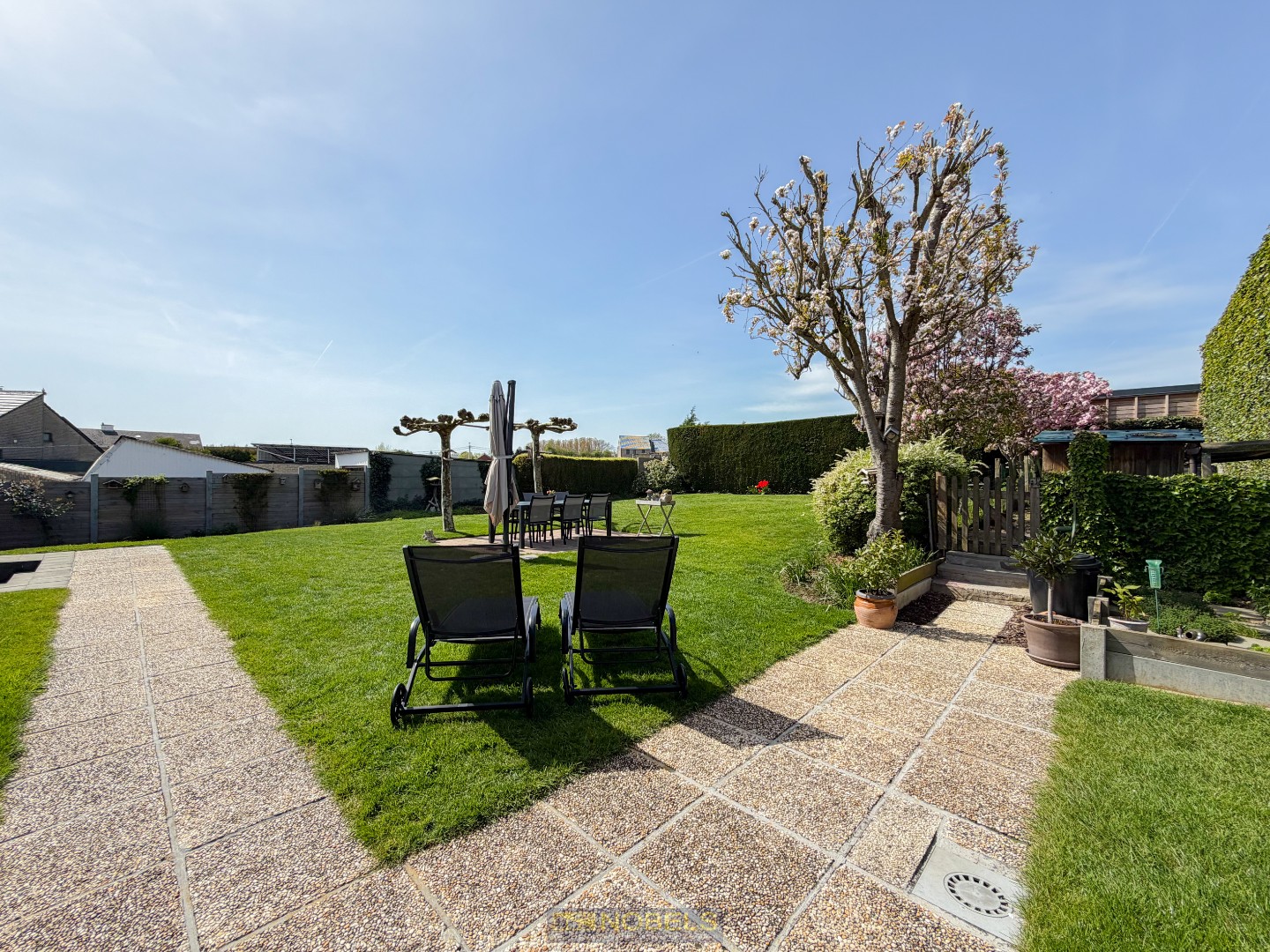 Te koop, Veelzijdige en uiterst ruime open bebouwing op gunstige ligging te Brakel! - photo 3