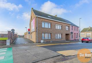 EERSTE BEZOEKDAG ZATERDAG 13 DECEMBER VAN 10u TOT 14u ( ENKEL OP AFSPRAAK !! )DENDERHOUTEM – Deze ruime gezinswoning kan u vinden nabij het centrum...