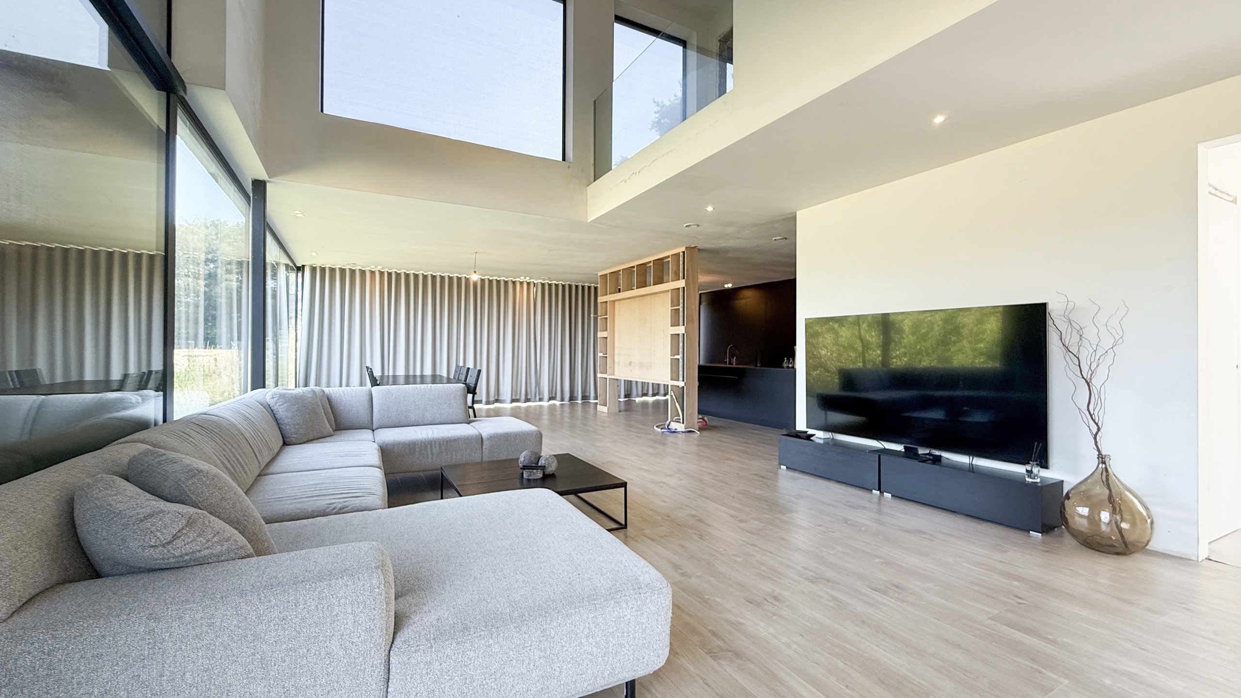 Moderne instapklare woning met 4 slpk op rustige ligging! - foto 4